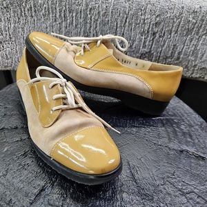 Salvatore Ferragamo Vintage Look Lace Up‎ Shoes Sz. 6